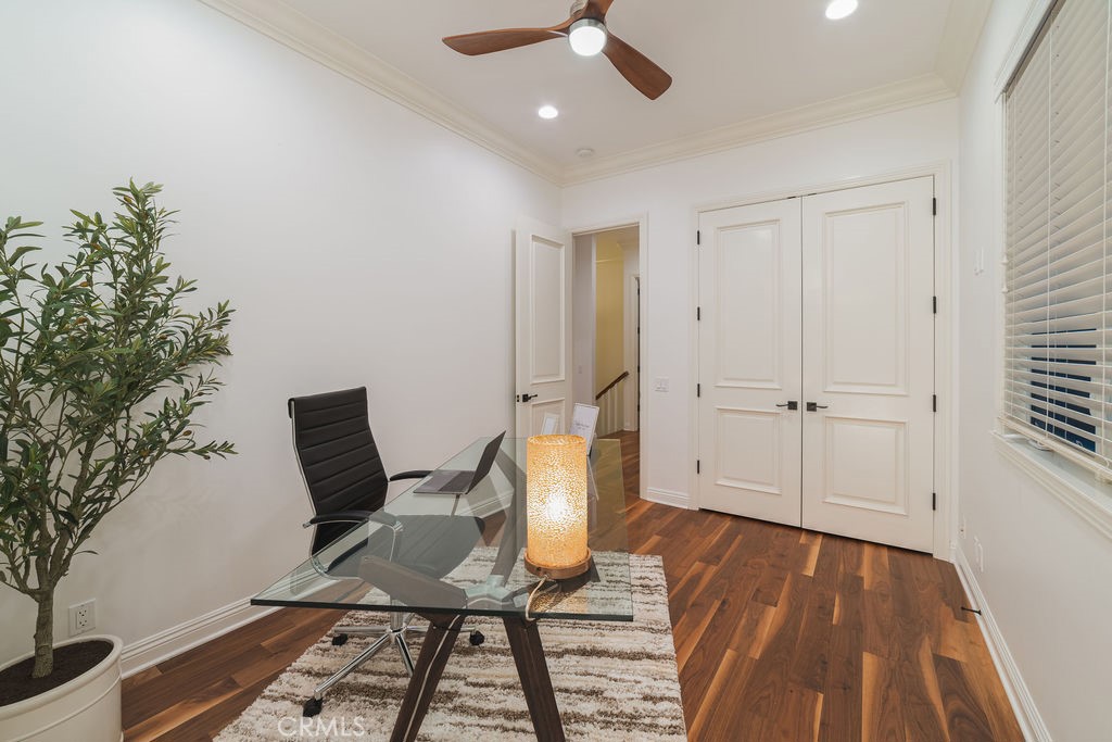 Corona del Mar South of PCH (CDMS) - Residential Lease