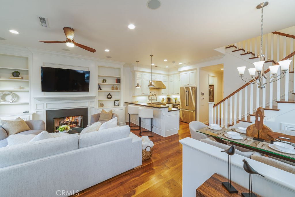 Corona del Mar South of PCH (CDMS) - Residential Lease