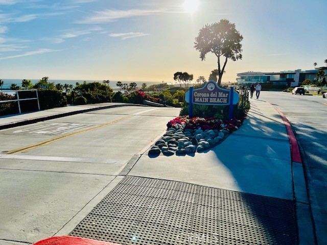Corona del Mar South of PCH (CDMS) - Residential Lease