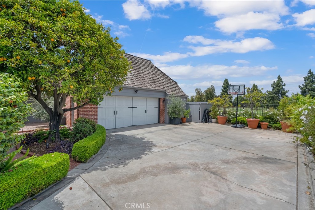 Virginia Country Club (VCC) - Residential