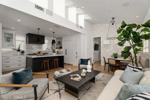 Photo of 418 1/2 Larkspur Ave, Newport Beach, CA 92625 (MLS # NP26200675)