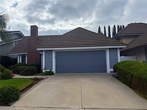 Photo of 5 Duane, Irvine, CA 92620 (MLS # OC26200507)