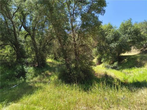 Tiny photo for 0 Seven Oaks, Santa Margarita, CA 93453 (MLS # NS26082789)