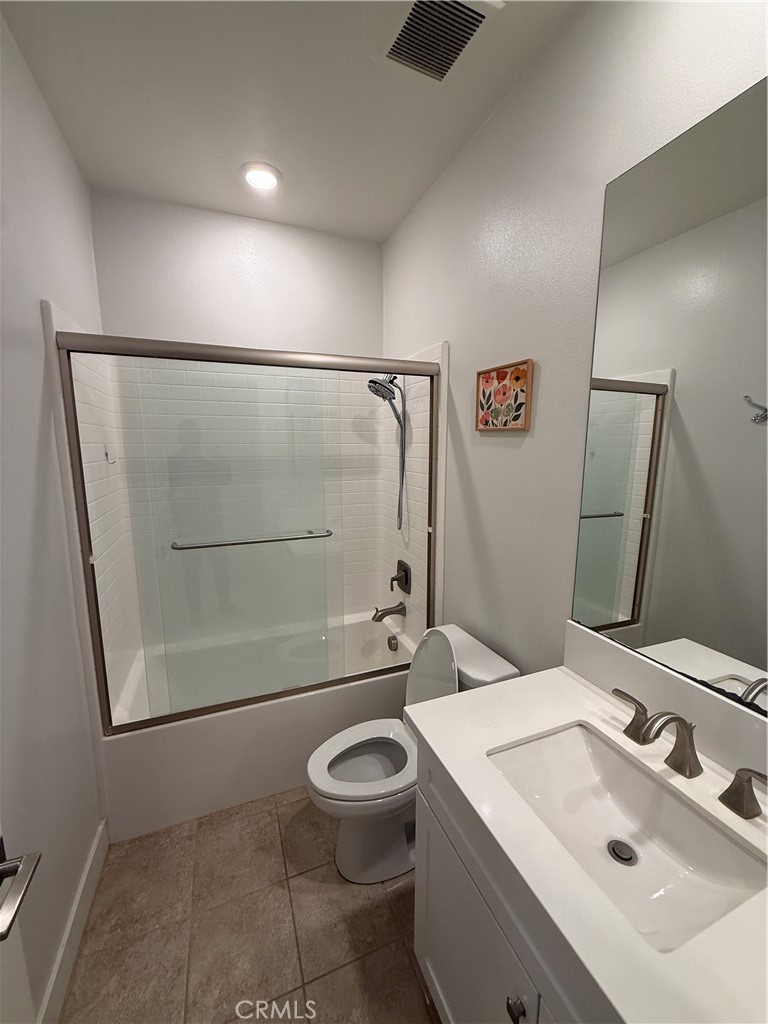 Yorba Linda Homes (YRLH) - Residential Lease