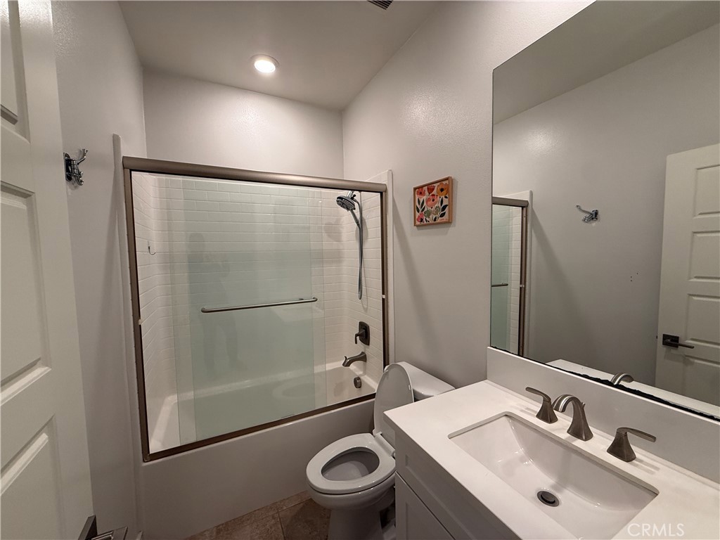 Yorba Linda Homes (YRLH) - Residential Lease