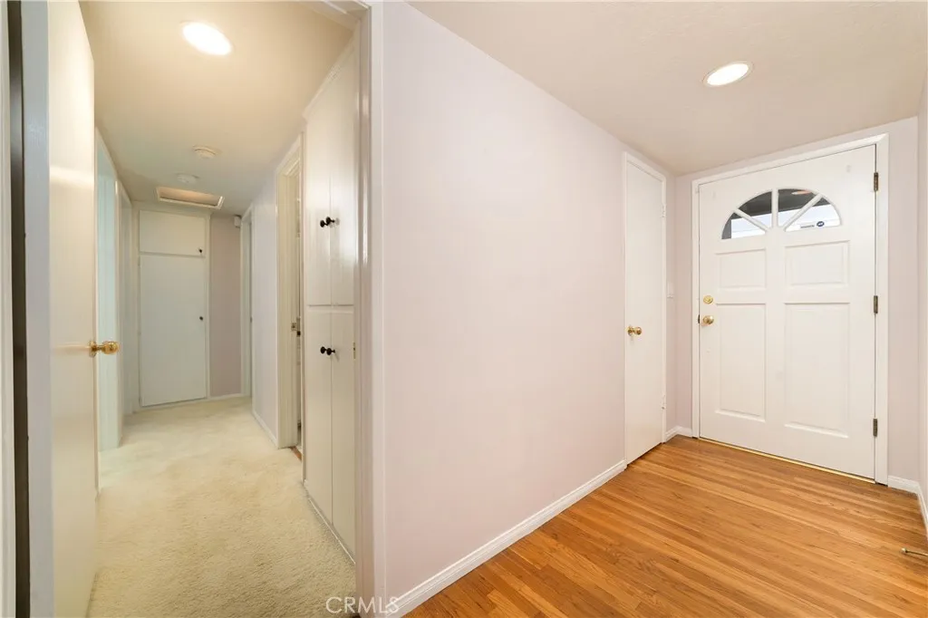 Anaheim, California 92802, United States, 3 Bedrooms Bedrooms, ,2 BathroomsBathrooms,Residential,Pending,247616