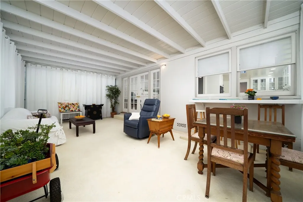 Anaheim, California 92802, United States, 3 Bedrooms Bedrooms, ,2 BathroomsBathrooms,Residential,Pending,247616