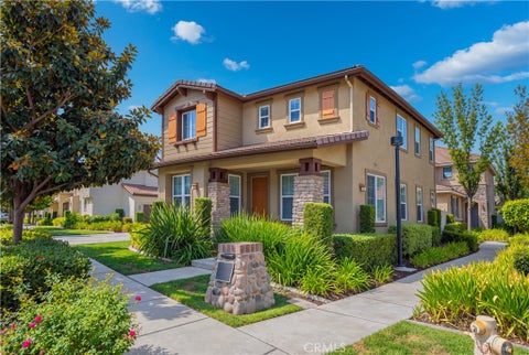 Photo of 37183 Ascella Lane, Murrieta, CA 92563 (MLS # SW26192760)