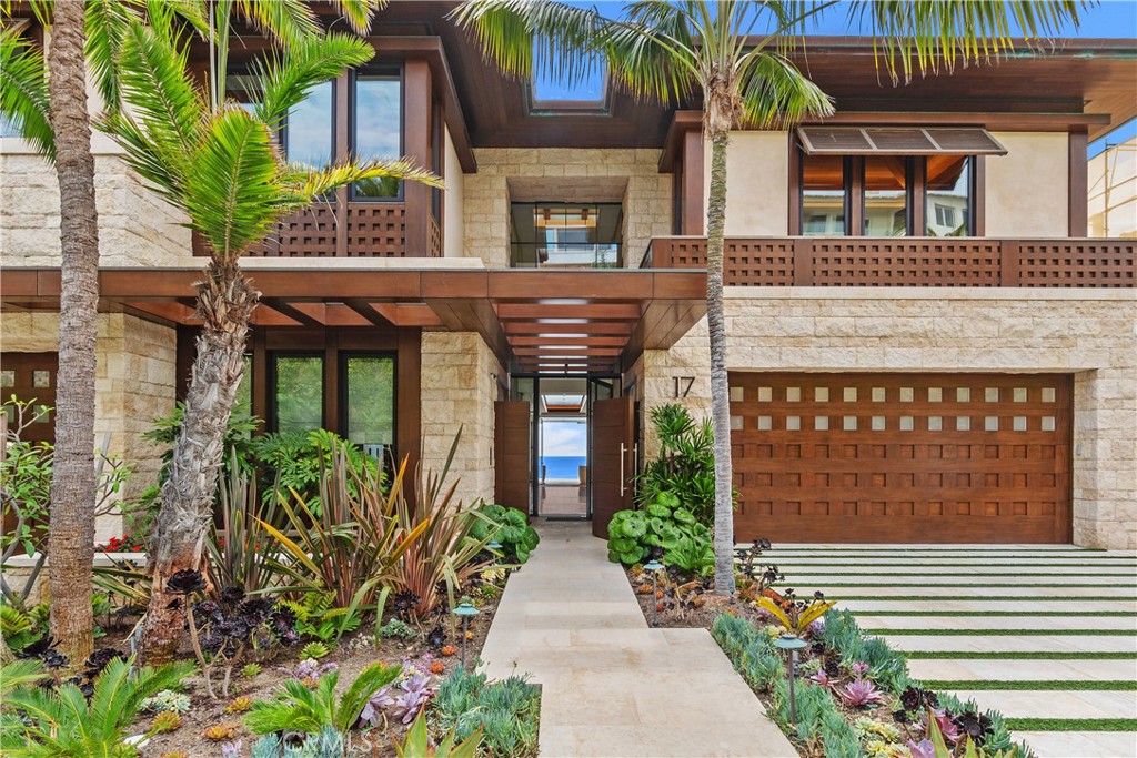 17 Strand Beach Drive