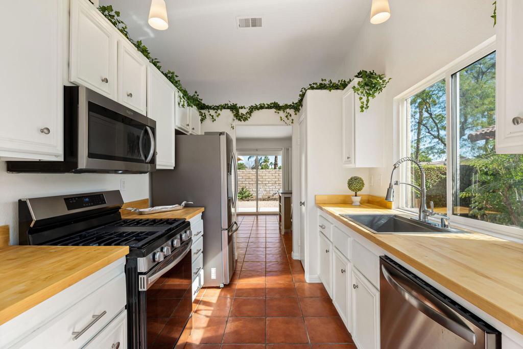 Indian Palms (31432) - Residential