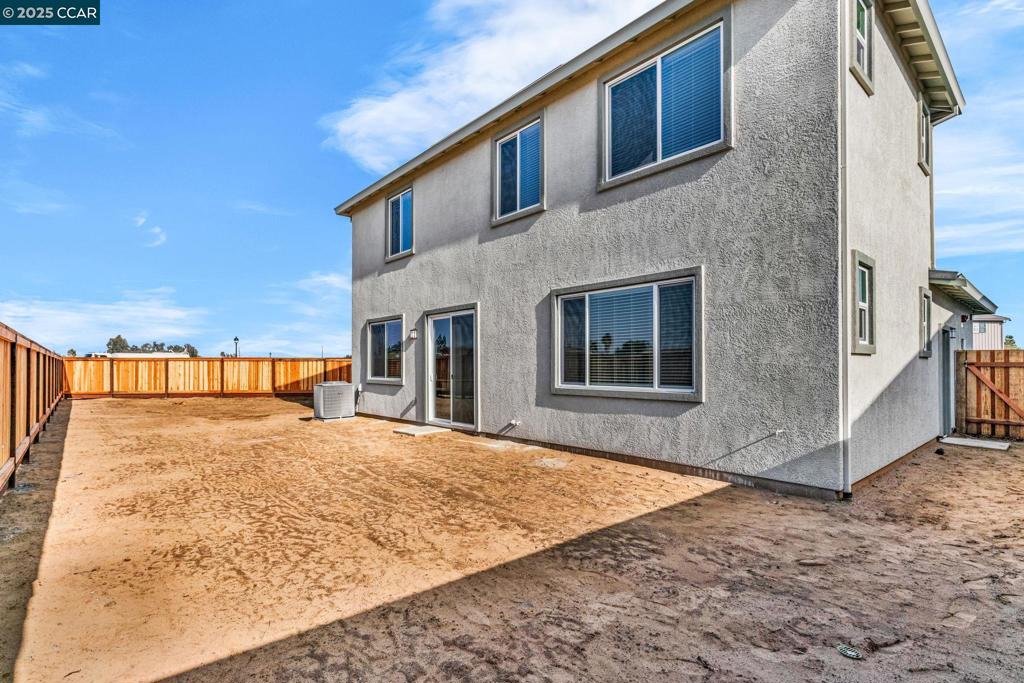 BRENTWOOD - Residential