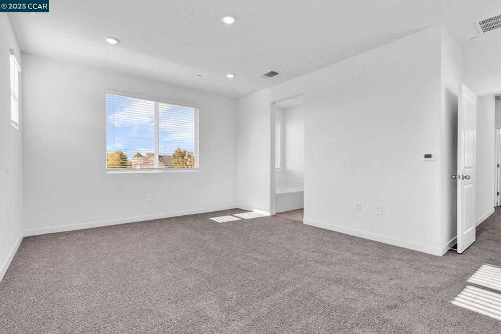 BRENTWOOD - Residential