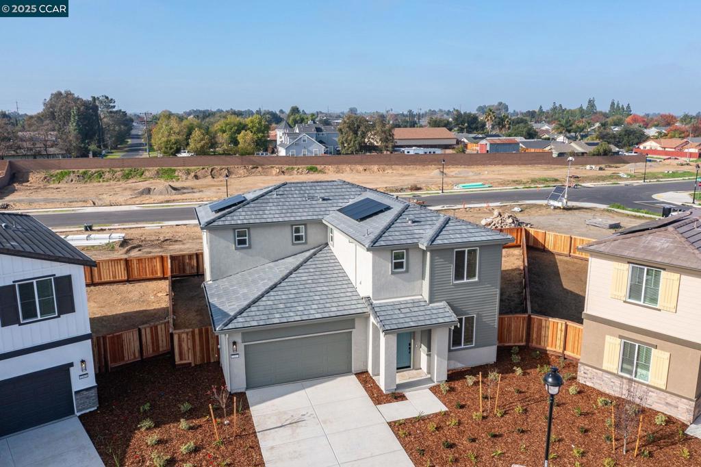 BRENTWOOD - Residential