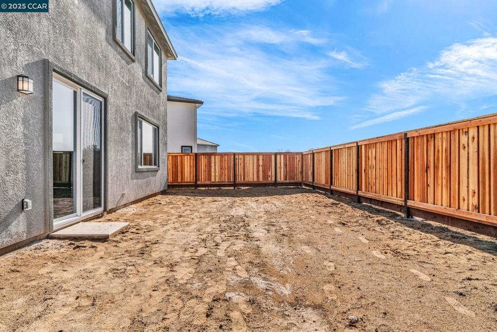 BRENTWOOD - Residential