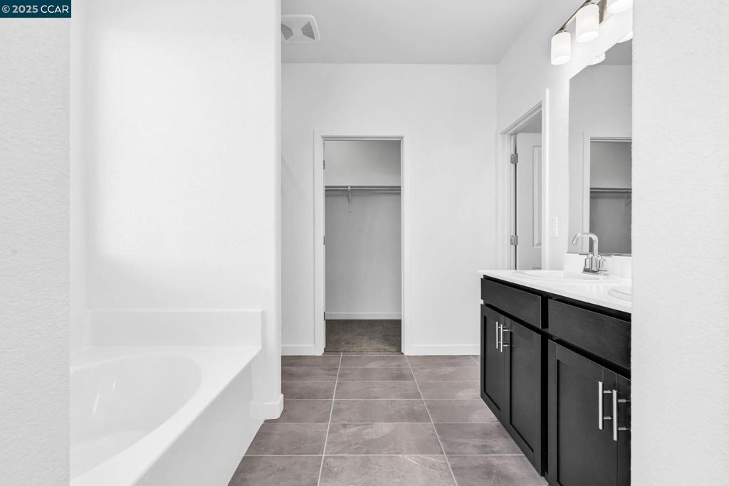 BRENTWOOD - Residential