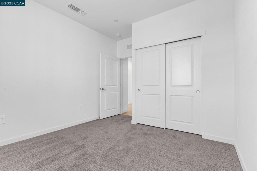 BRENTWOOD - Residential