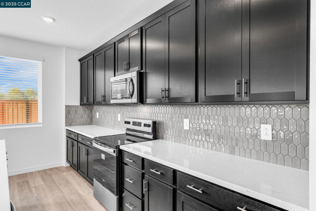 BRENTWOOD - Residential