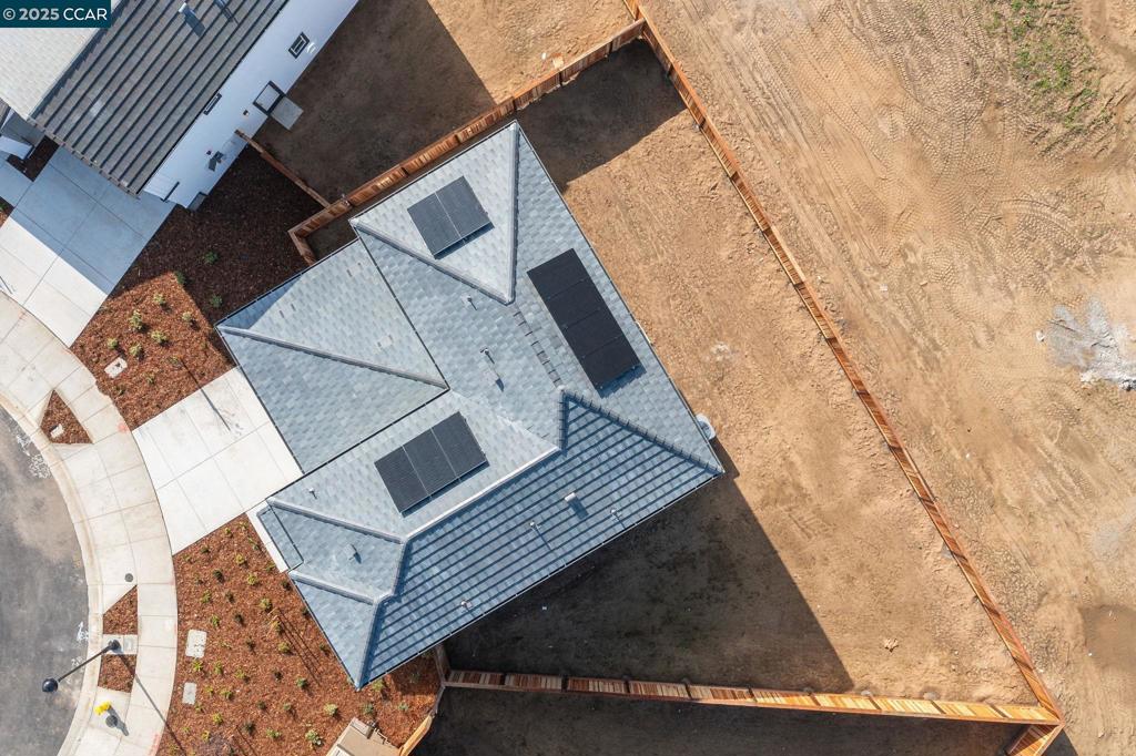 BRENTWOOD - Residential