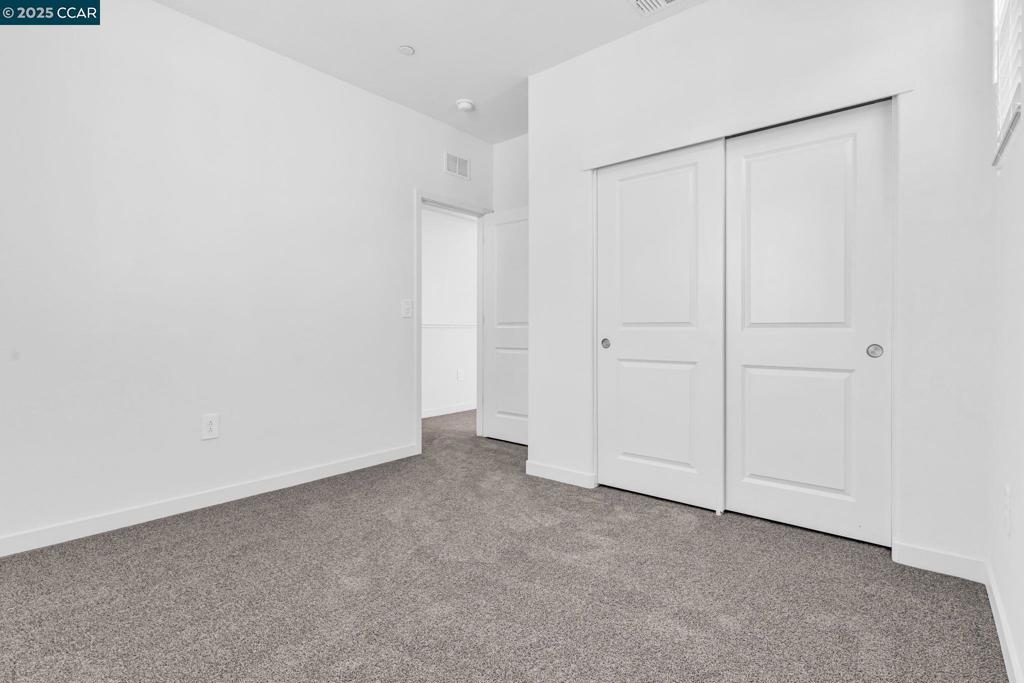 BRENTWOOD - Residential