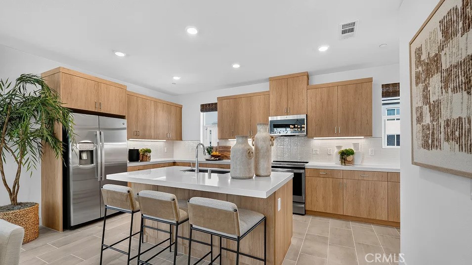 500 Park Drive 21