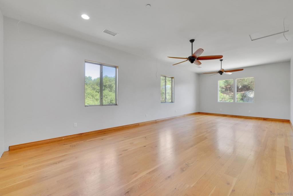 Ramona - Residential