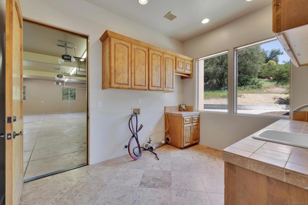 Ramona - Residential