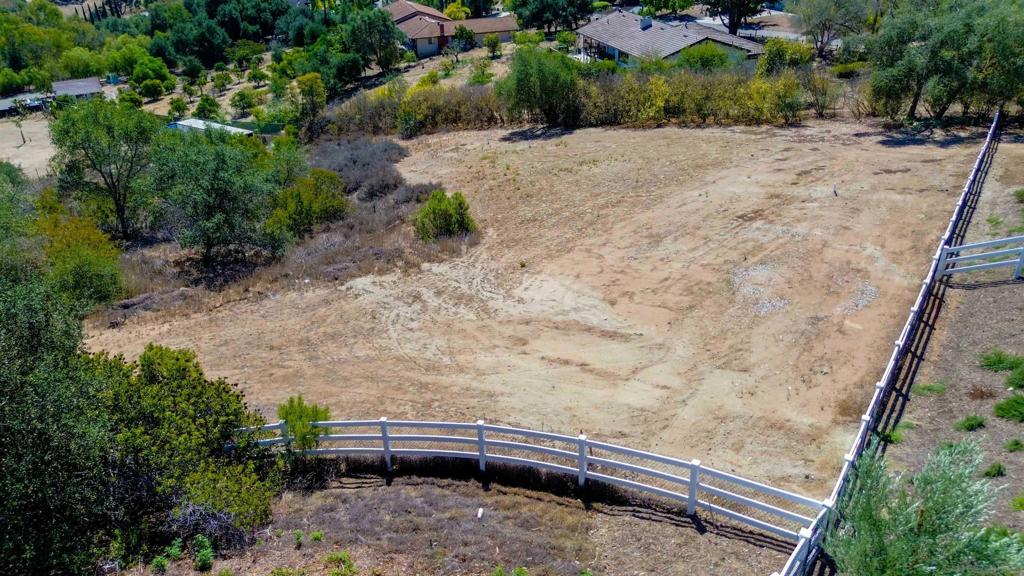6300 Twin Country Lane