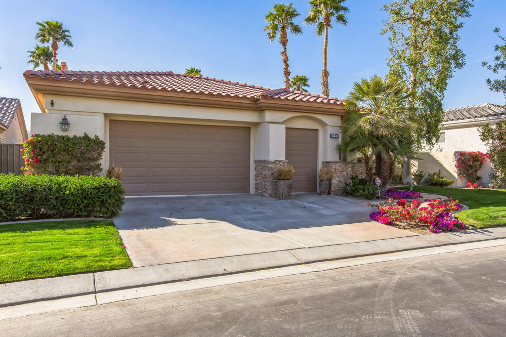 PGA Legends - Residential