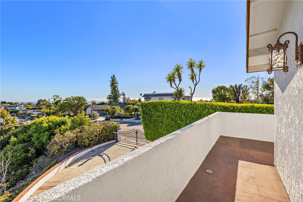 Top Of The World (TOW) - Residential