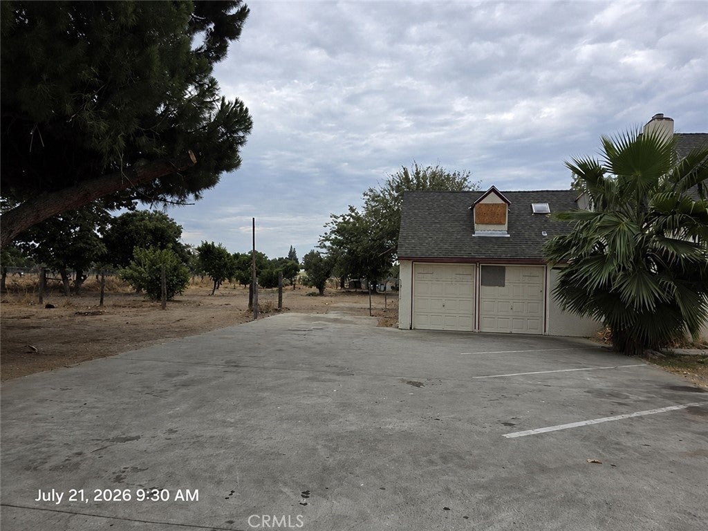 5166 E Tulare Street