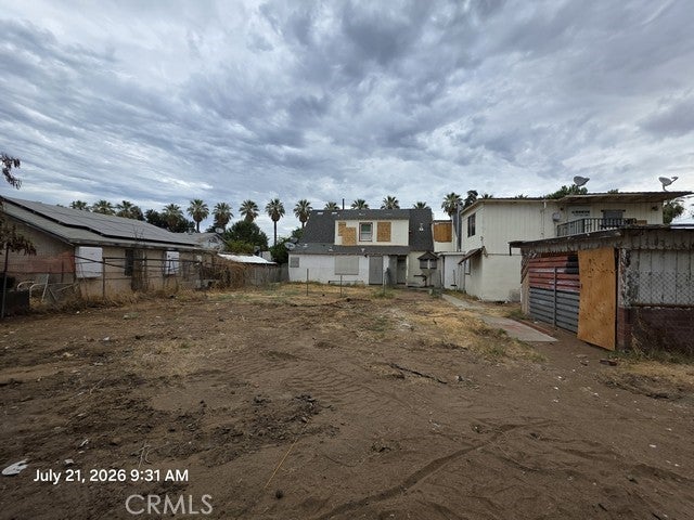 5166 E Tulare Street