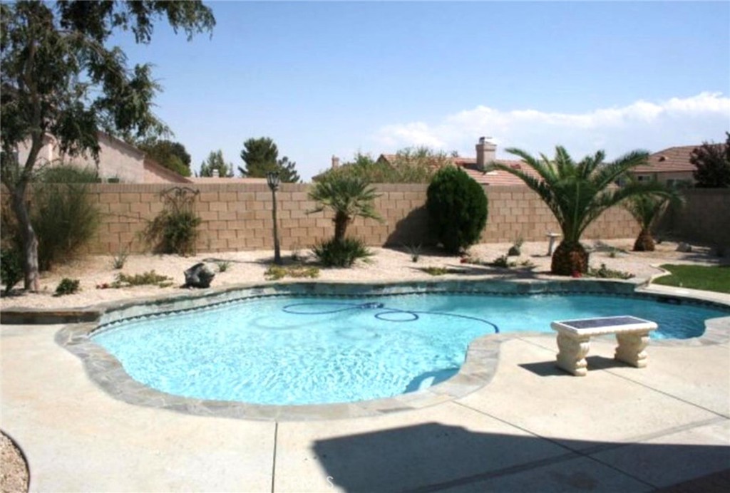 2767 Redington
