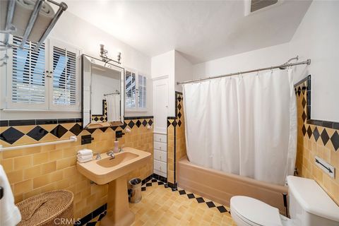 Tiny photo for 2 Emerald Bay, Laguna Beach, CA 92651 (MLS # LG26005607)