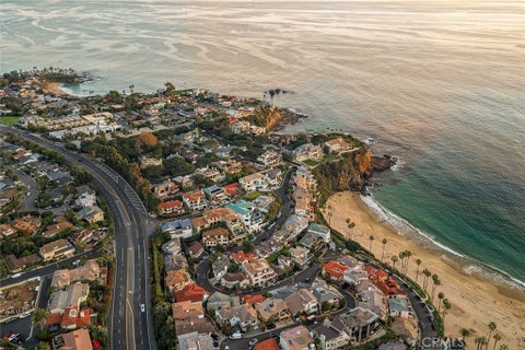 Tiny photo for 2 Emerald Bay, Laguna Beach, CA 92651 (MLS # LG26005607)