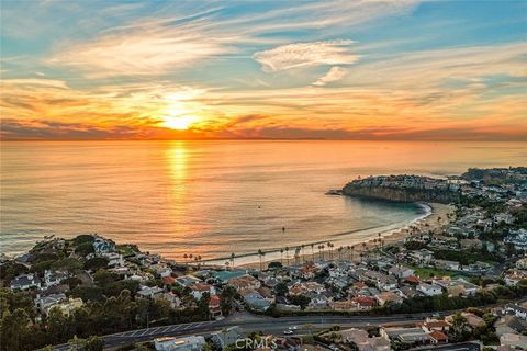 Tiny photo for 2 Emerald Bay, Laguna Beach, CA 92651 (MLS # LG26005607)