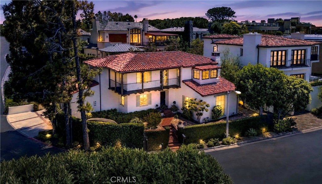 Photo of 2 Emerald Bay, Laguna Beach, CA 92651 (MLS # LG26005607)