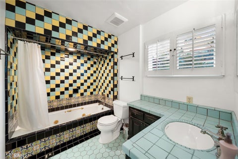 Tiny photo for 2 Emerald Bay, Laguna Beach, CA 92651 (MLS # LG26005607)