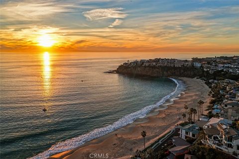 Tiny photo for 2 Emerald Bay, Laguna Beach, CA 92651 (MLS # LG26005607)