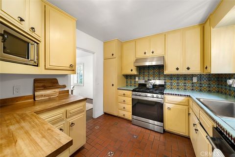 Tiny photo for 2 Emerald Bay, Laguna Beach, CA 92651 (MLS # LG26005607)