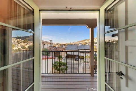 Tiny photo for 2 Emerald Bay, Laguna Beach, CA 92651 (MLS # LG26005607)