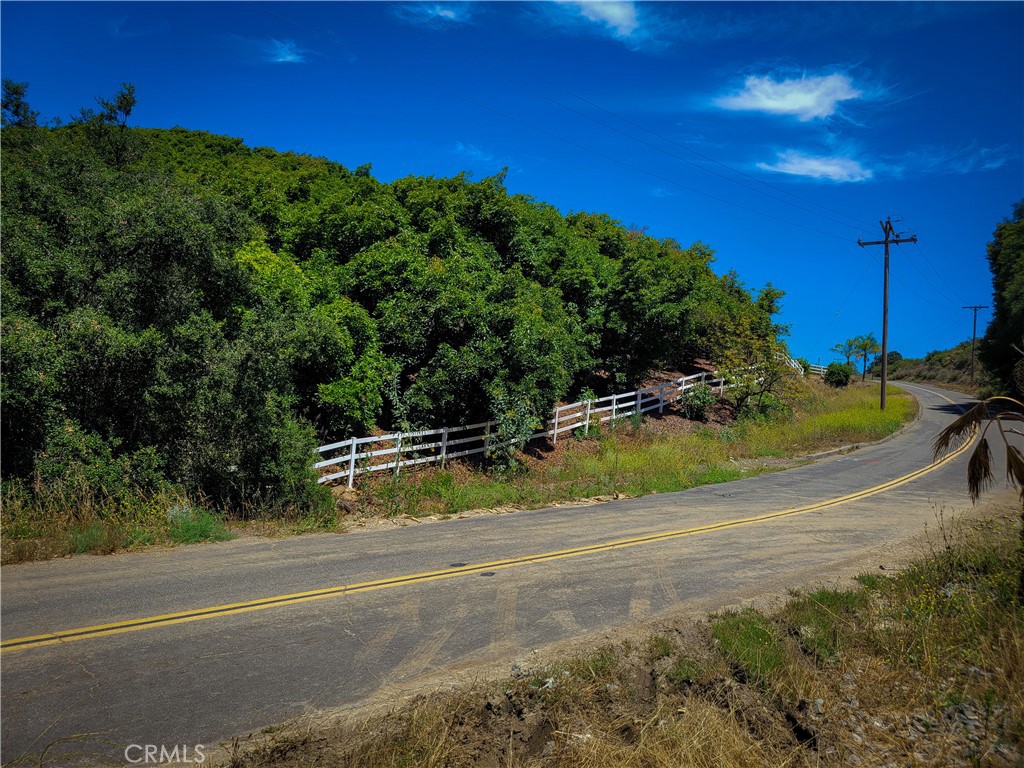 45100 La Cruz Drive