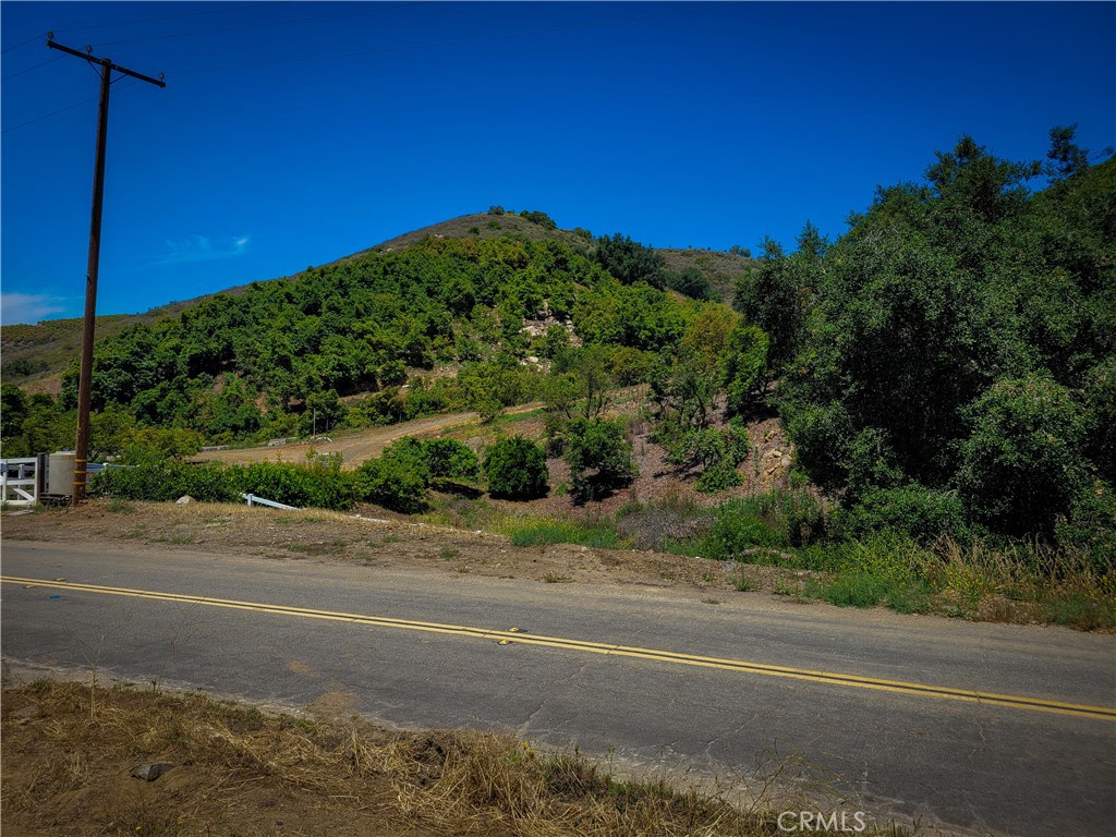 45100 La Cruz Drive