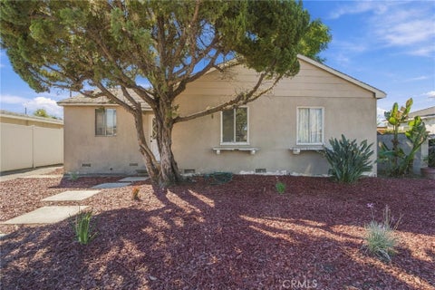 Photo of 12410 Lull Street, North Hollywood, CA 91605 (MLS # SR26227093)
