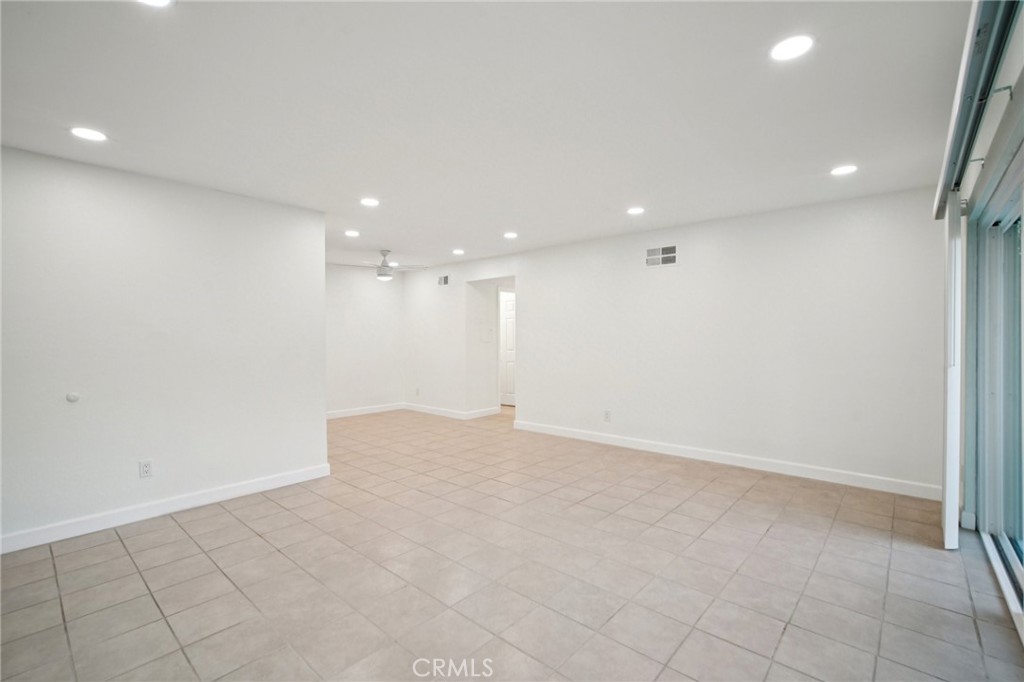 1044 Cabrillo Park Dr B