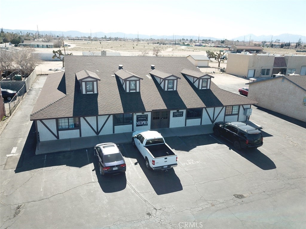 100% occupied. Cap rate 7.63%. Ideal for NNN Investment. Has 4 established tenants. Each suite +/- 1,500 sf rentable. Long term NNN lease. Great income. Upside potential. Free standing medical/professional office building on a great location with street visibility and high traffic count. Pylon signage. Has two seasoned long term medical use tenants.