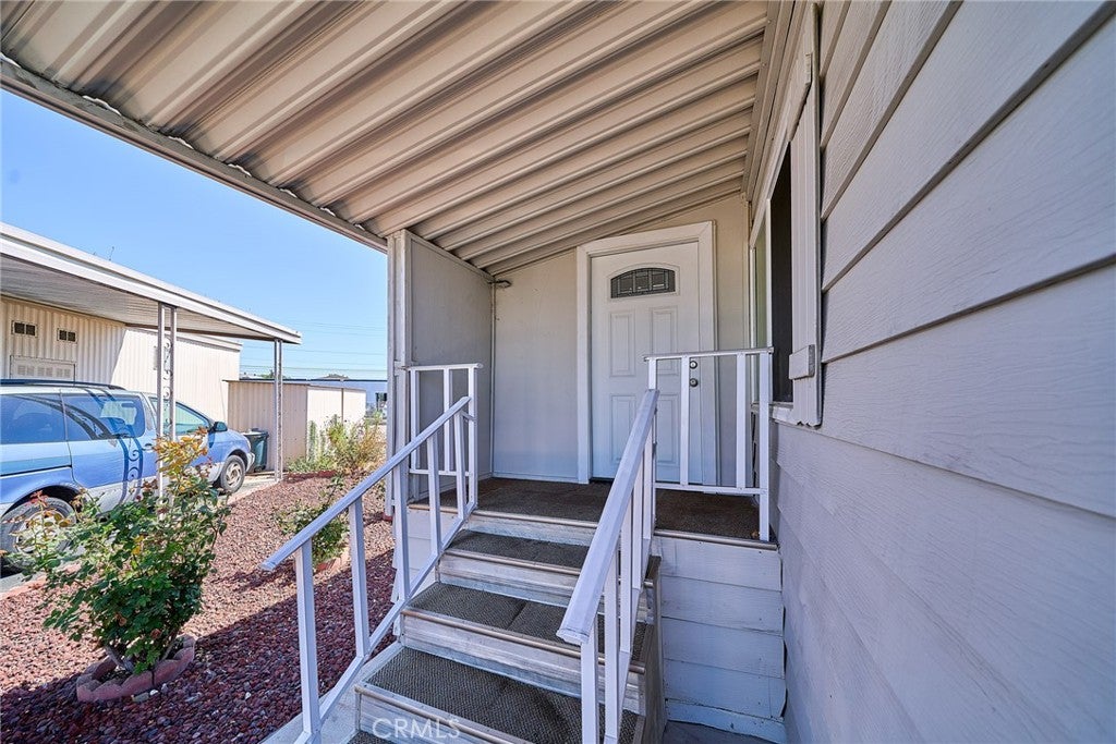 1201 W Valencia 97