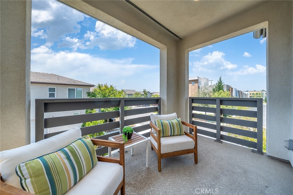 200 Chorus, Irvine CA 92618 - Photo 22
