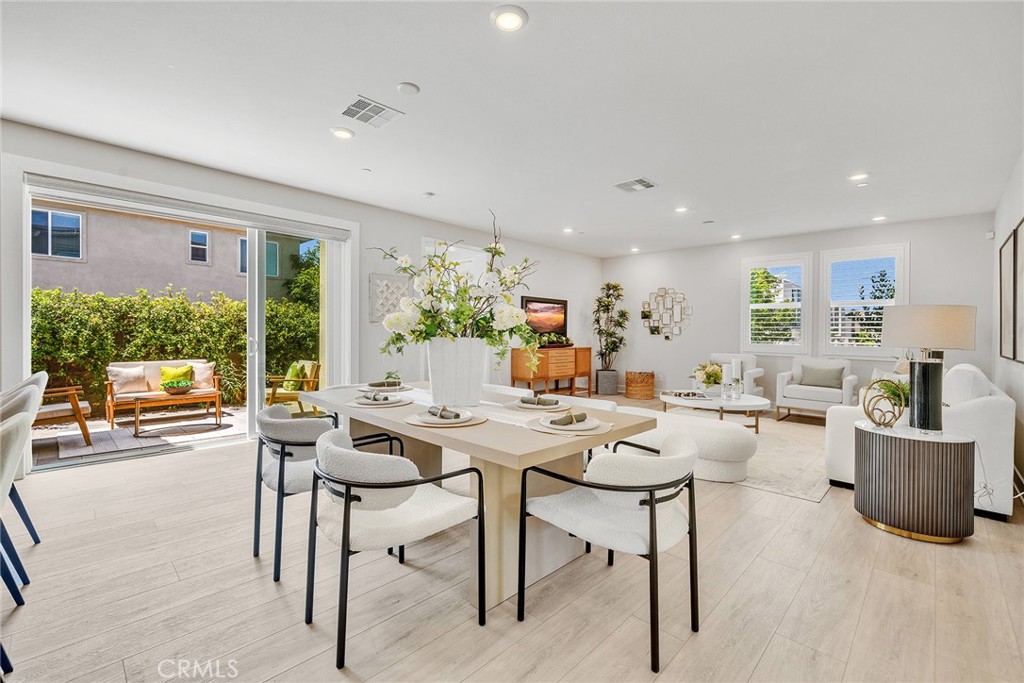 200 Chorus, Irvine CA 92618 - Photo 8