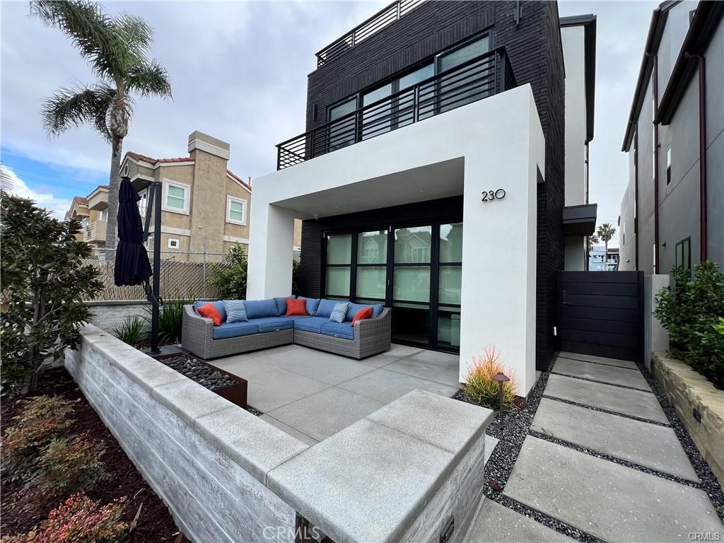 ** Beautiful 3 Story Home with Ocean Views For LEASE ** Located In Huntington Beach walking distance to the beach ** This home is almost new built in 2023 with modern Smart Home Features ** Features 3 Bedrooms and 3 Full Bathrooms and Two Half Bathrooms ** It has its own private Elevator ** Two car attached garage with automatic opener ** Open floorplan with a large and elegant kitchen featuring an Island, dishwasher, stove with 8 burners, stainless steel hood and water dispenser, refrigerator plus wine fridge ** Living Room and Dining Area ** The main bedroom has a balcony with view of the ocean, fireplace, barn door, large walk in closet with drawers and shoe compartments and lots of elegant touches ** Plenty of natural light ** Large laundry room with storage and utility sink ** Walk to blocks and you are on PCH in front of the beach ** Highly desirable location ** Pet Friendly ** Come and take a look and make this your new home **
