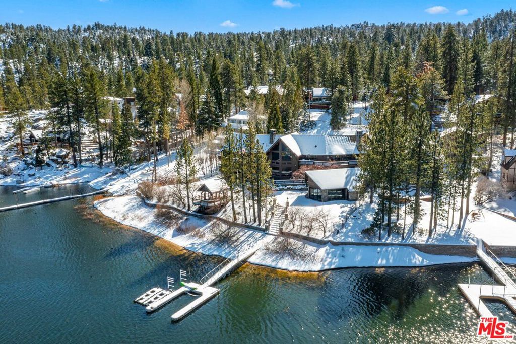 791 Cove Drive